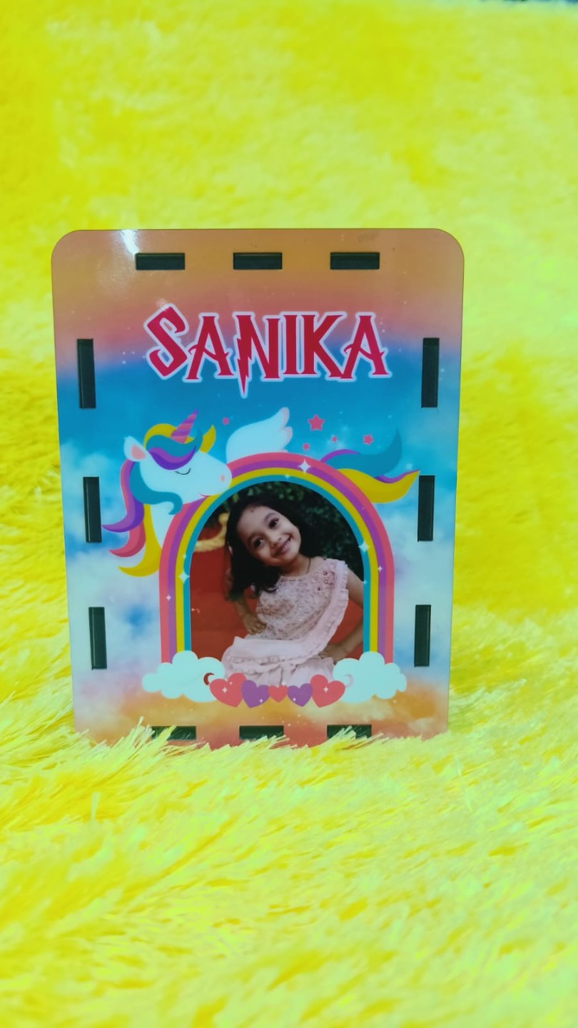 PB1 PIGGY BANK WOODEN